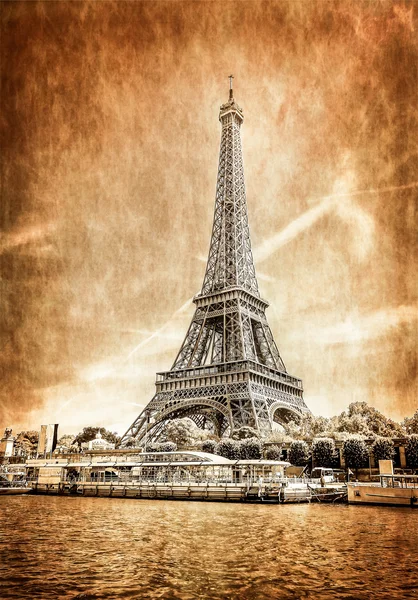 Вид на Эйфелеву башню в винтажном фильтрованном и текстурированном стиле — стоковое фото