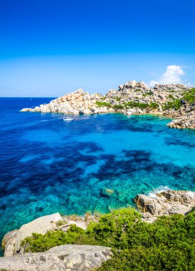 rocky okyanus defne turqouise su ile güzel