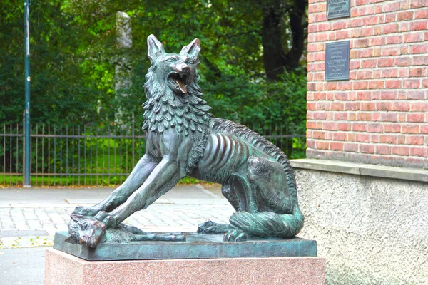 Wolf sculpture in Trondheim — Stock Photo, Image