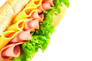 Jambonlu ve peynirli sandviç.