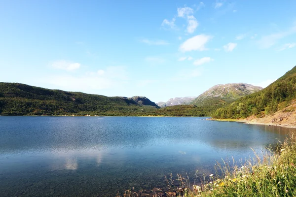 Montanhas de norway — Fotografia de Stock