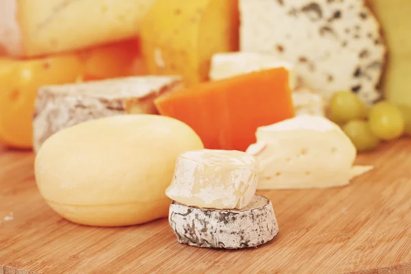 Various types of cheese — Stock Photo, Image