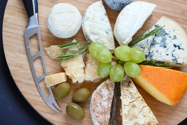 Various types of cheese — Stock Photo, Image