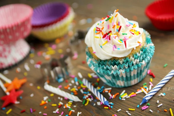 Cupcake de cumpleaños —  Fotos de Stock