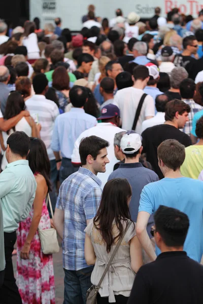 Jazz festival menigte in montreal — Stockfoto