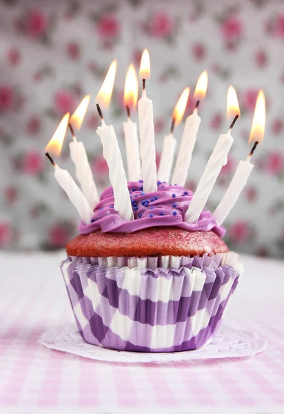 Cupcake viola — Foto Stock