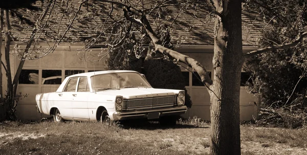 Carro antigo — Fotografia de Stock