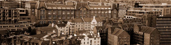 Telhados de Edinburgh — Fotografia de Stock