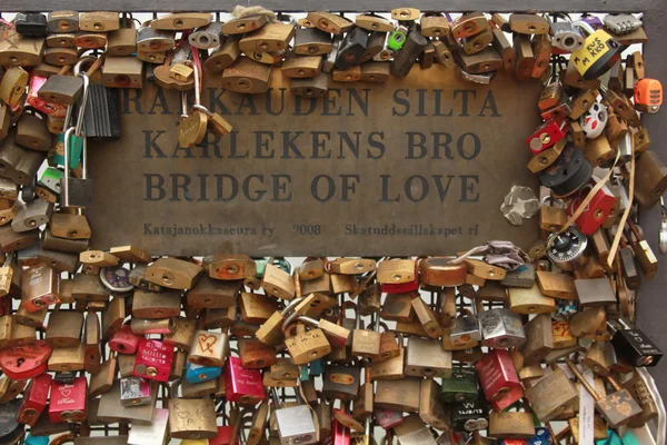 Bridge of love paddlock — Stock Photo, Image