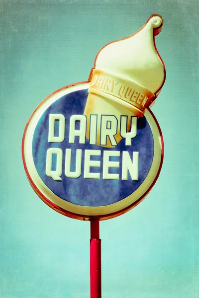 Dairy Queen sinal de néon Fotos De Bancos De Imagens Sem Royalties