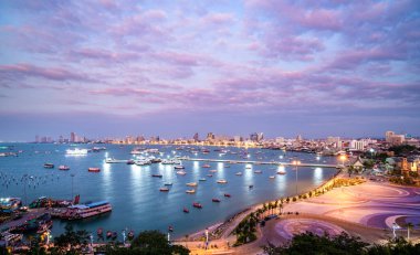 En güzel bakış açısı Pattaya Beach Pattaya City Chonburi, Thailand.