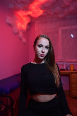 Genç ve güzel Kafkas sarışın model