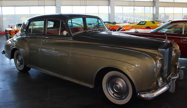 Samochodów Rolls-Royce Silver Cloud (1963) — Zdjęcie stockowe