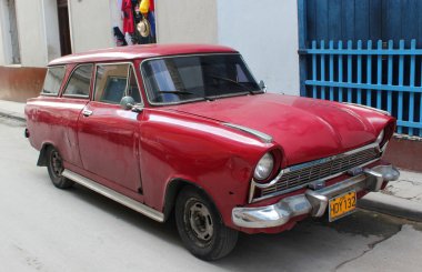 Rus Lada araba Havana (Küba sokaklarında)