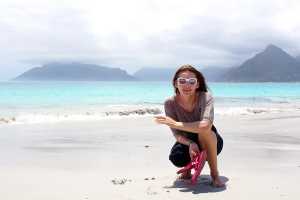 Spiaggia di Kommetjie con una tempesta imminente sullo sfondo — Foto Stock