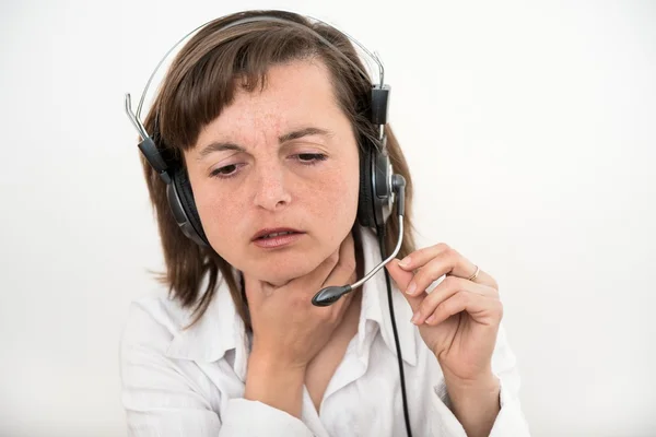 Il mujer de negocios con dolor de garganta — Foto de Stock