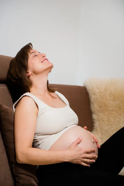 Embarazo - felicidad — Foto de Stock