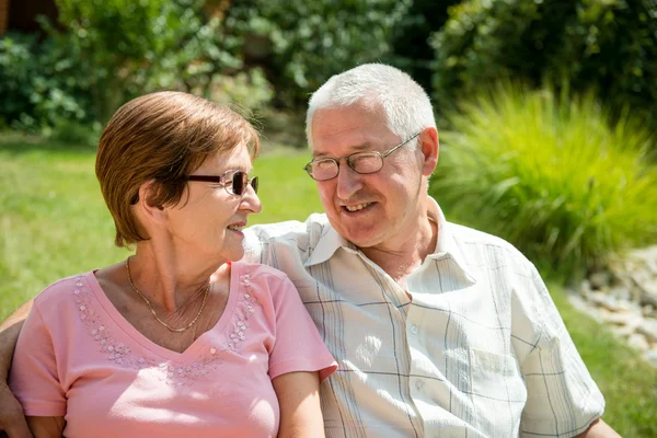 Senior koppel portret — Stockfoto