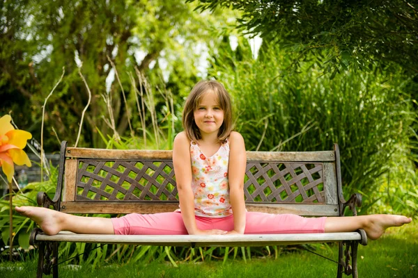 Jag är glad och flexibel — Stockfoto