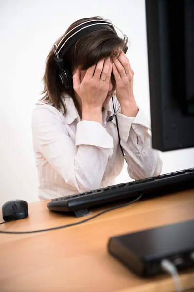Deprimido e frustrado pessoa de negócios — Fotografia de Stock