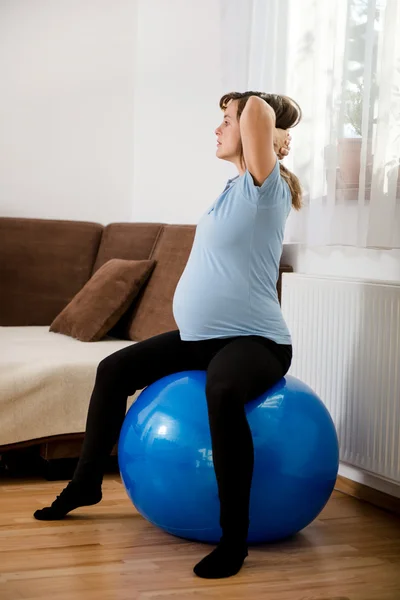 Exercise at pregnancy — Stock Photo, Image