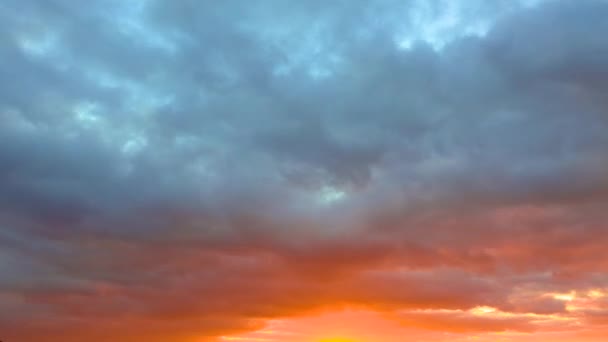 4K image magnifique grand laps de temps du ciel au coucher du soleil, — Video