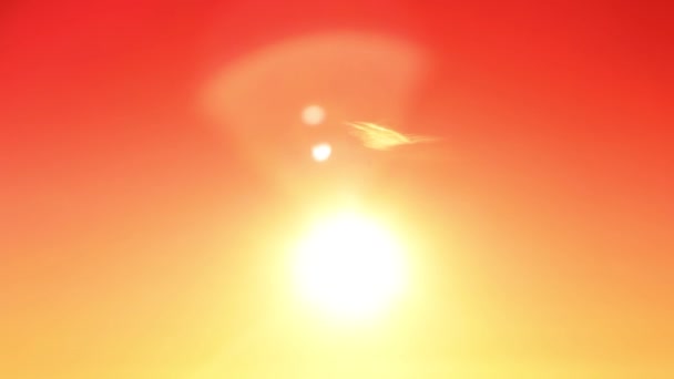 해질 녘의 주황색 과붉은 태양의 시간 경과. — 비디오