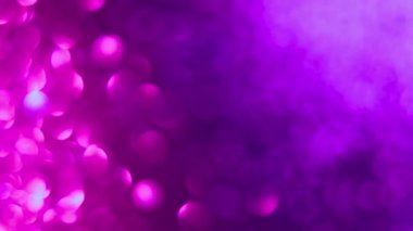 Soyut biçimde hareket bulanık arkaplan moru.