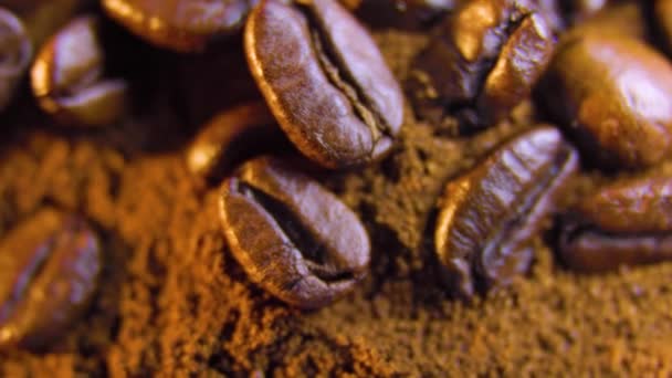 Close Slow Motion Vibrant Cinematic Beautiful Shot Brown Roaster Coffee — Stock video