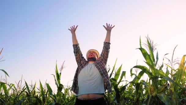 Young Man Farmer Agronomist Joyfully Jump Laugh Shout Something Raises — Vídeo de stock