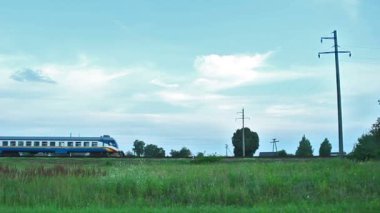 Tren.