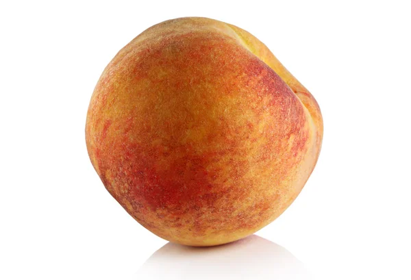 Спелый персик — стоковое фото