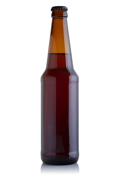 Beyaz Arka Planda Koyu Kahverengi Cam Bira Şişesi — Stok fotoğraf