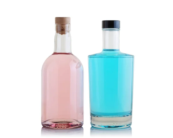 Bouteilles Avec Gin Rose Bleu Sur Fond Blanc — Photo