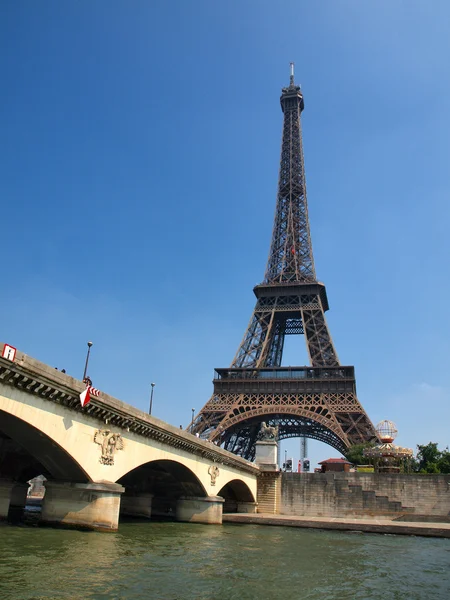 Ciudades europeas - París objetos de la ciudad - Torre Eiffel —  Fotos de Stock