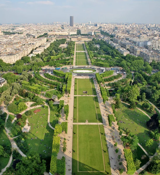 Paris vackra platser - champ de mars — Stockfoto