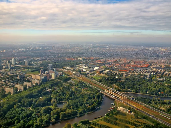 Вид с воздуха на знаменитый Амстердам Zuid Holland — стоковое фото