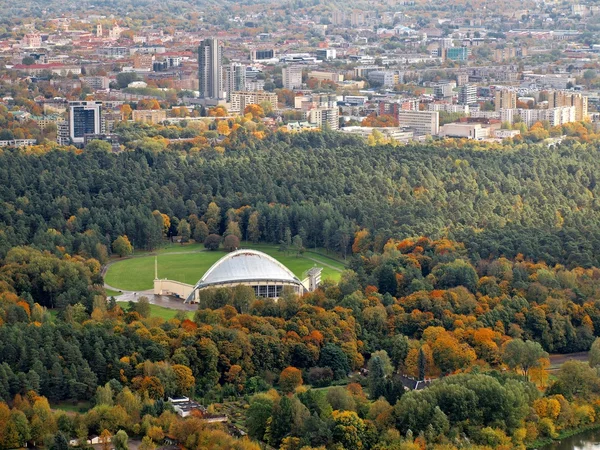 Vista aérea da cidade de Vilnius da torre de televisão — Fotografia de Stock