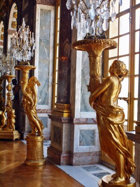 Versailles heykeller. Paris altın