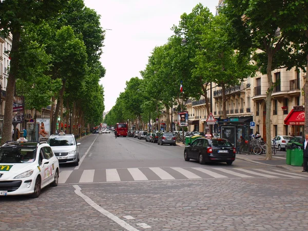 Paris şehir sokak gün hayat. Fransa. — Stok fotoğraf