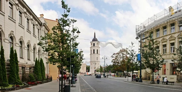 Gediminas Avenue ist die Hauptstraße im Zentrum von Vilnius — Stockfoto