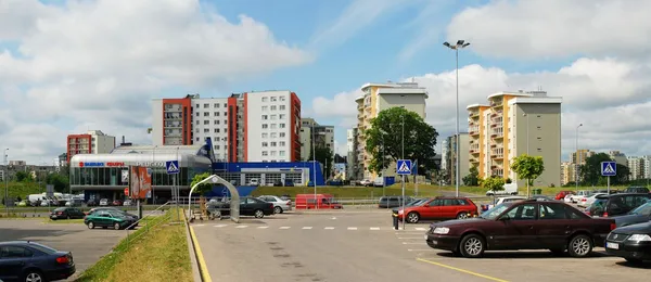 Vilnius vandaag. nieuwe gebouwen op pasilaiciai — Stockfoto