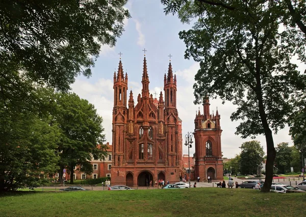 Iglesia de Santa Ana en Vilna, Lituania . — Foto de Stock