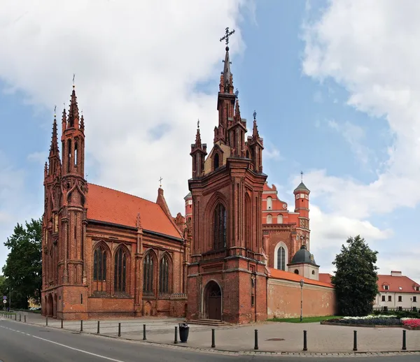 Iglesia de Santa Ana en Vilna, Lituania . — Foto de Stock