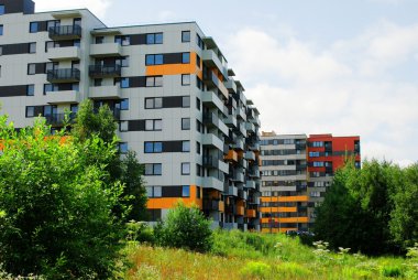 Vilnius bugün. perkunkiemis, yeni binalar.
