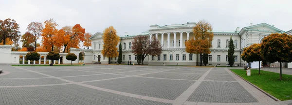 Prezidentský palác ve Vilniusu, oficiální sídlo prezidenta — Stock fotografie