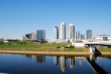 gökdelenler ile köprü yürüyüş vilnius şehir