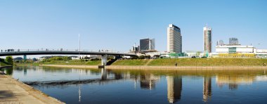 gökdelenler ile köprü yürüyüş vilnius şehir