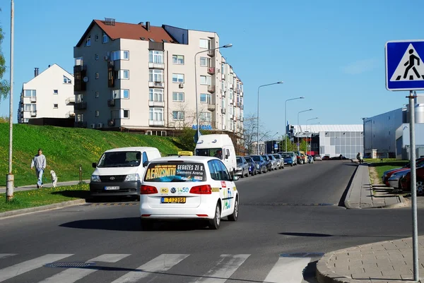 Вильнюс Baltrusaicio улице в Pasilaiciai на 26 апреля 2014 года — стоковое фото