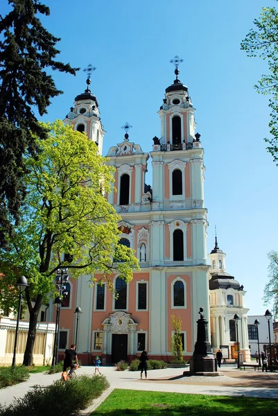 Gereja St. Catherine di Vilnius, musim semi — Stok Foto